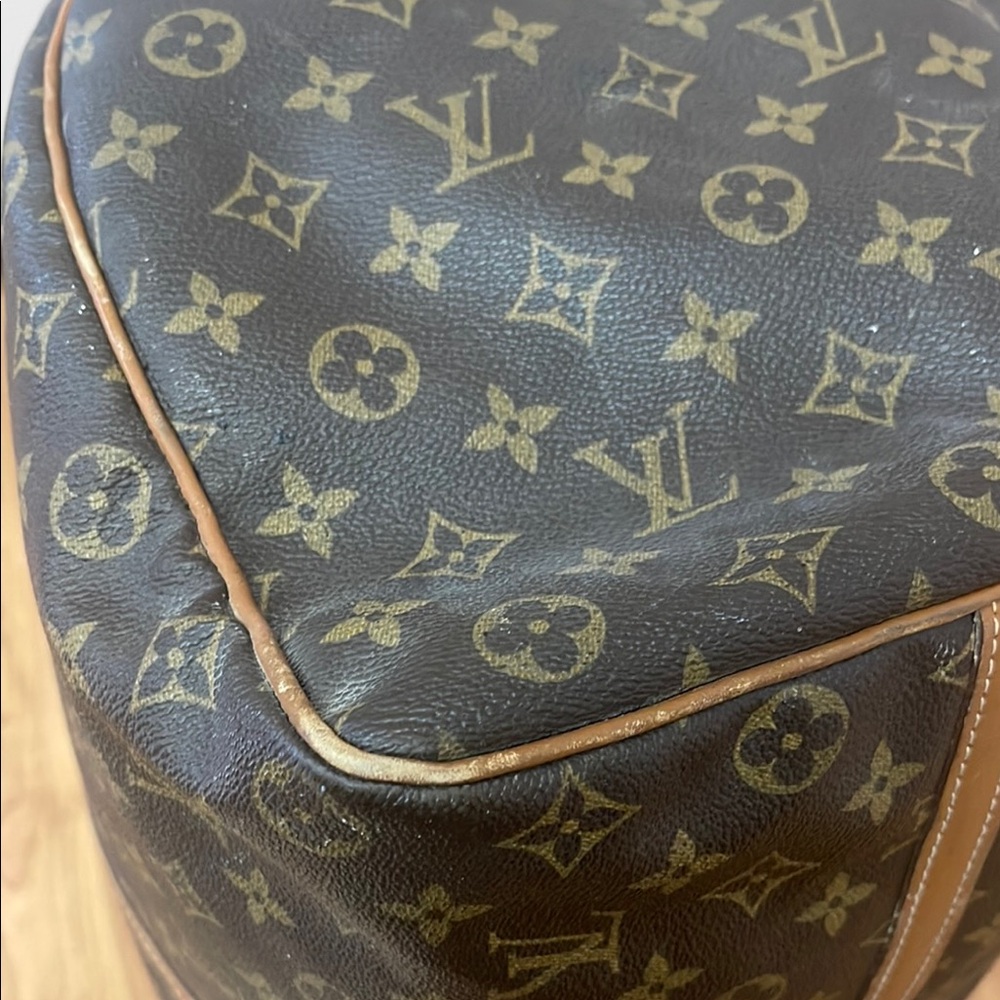 Vintage Louis Vuitton Brown Monogram Keepall 50 - Picture 6 of 11